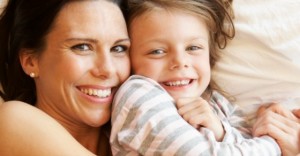 5 Quick Ways Moms Can Look Less Tired
