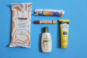 5 Tiny Purse Must Haves