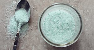 DIY Sinus Congestion Bath Soak