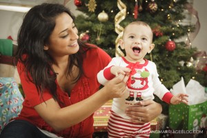 9 Types of Moms On Christmas Morning