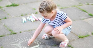How To Encourage Independent Play