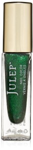In love with this wonderfully lush meadow nail polish color for fall.