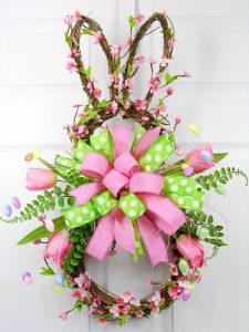 11 Gorgeous DIY Spring Wreaths