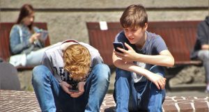 14 Apps Police Say Are Dangerous for Your Kids
