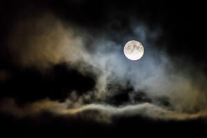 Spooky! Friday The 13th and A Full Moon on The Same Day
