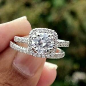 Moissanite wedding ring set