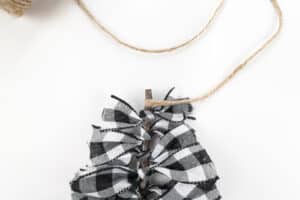 How To Make Ribbon Ornaments