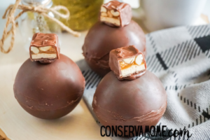 Snickers Hot Chocolate Bomb | Best Hot Chocolate Bombs