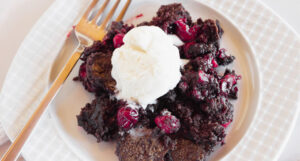 cherrychocolatedumpcakefeat